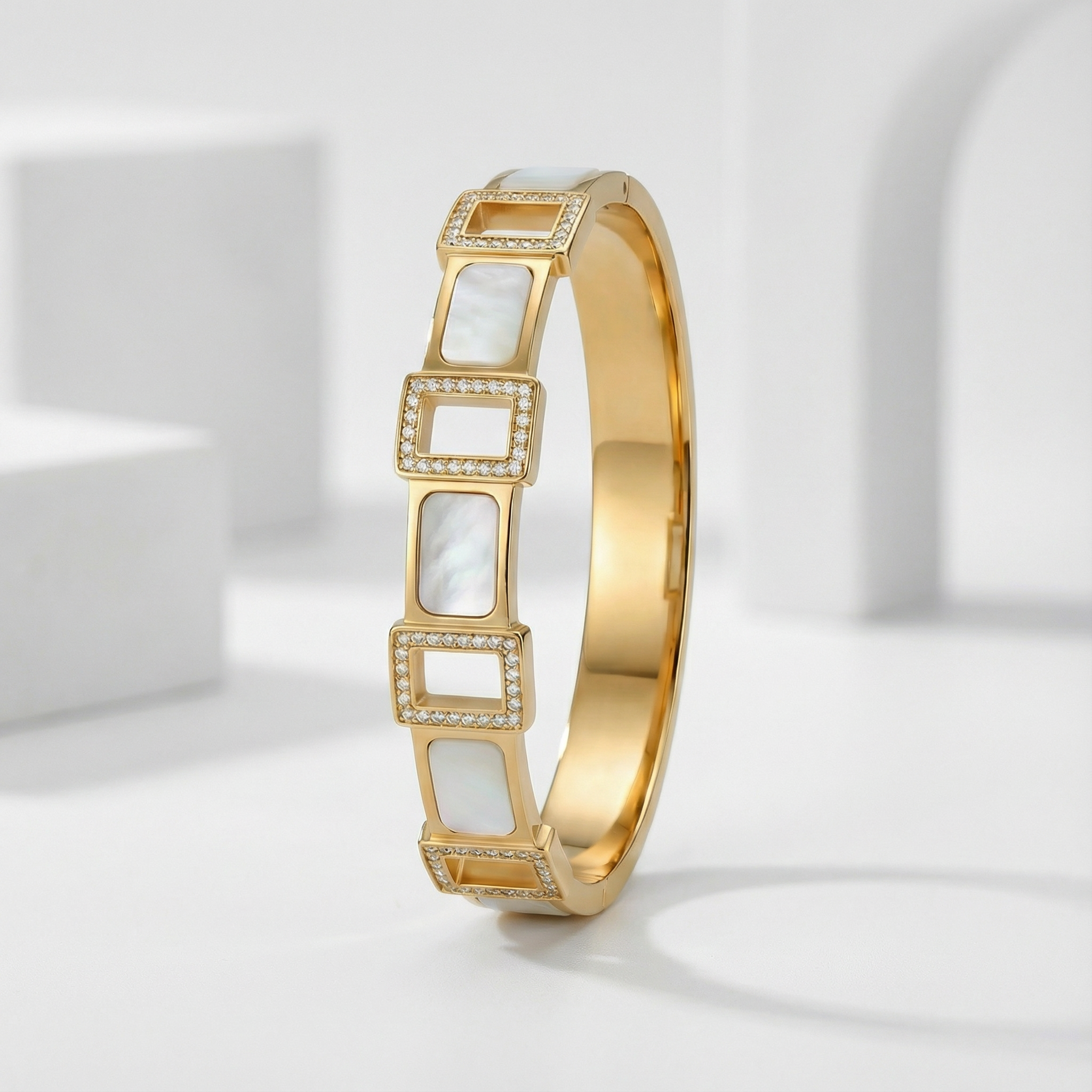 Ivory Frame Luxe Bracelet