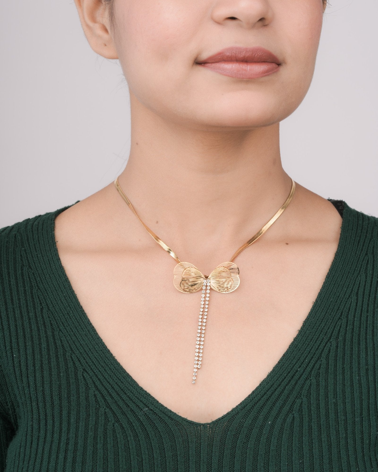 Golden Bow Cascade Necklace