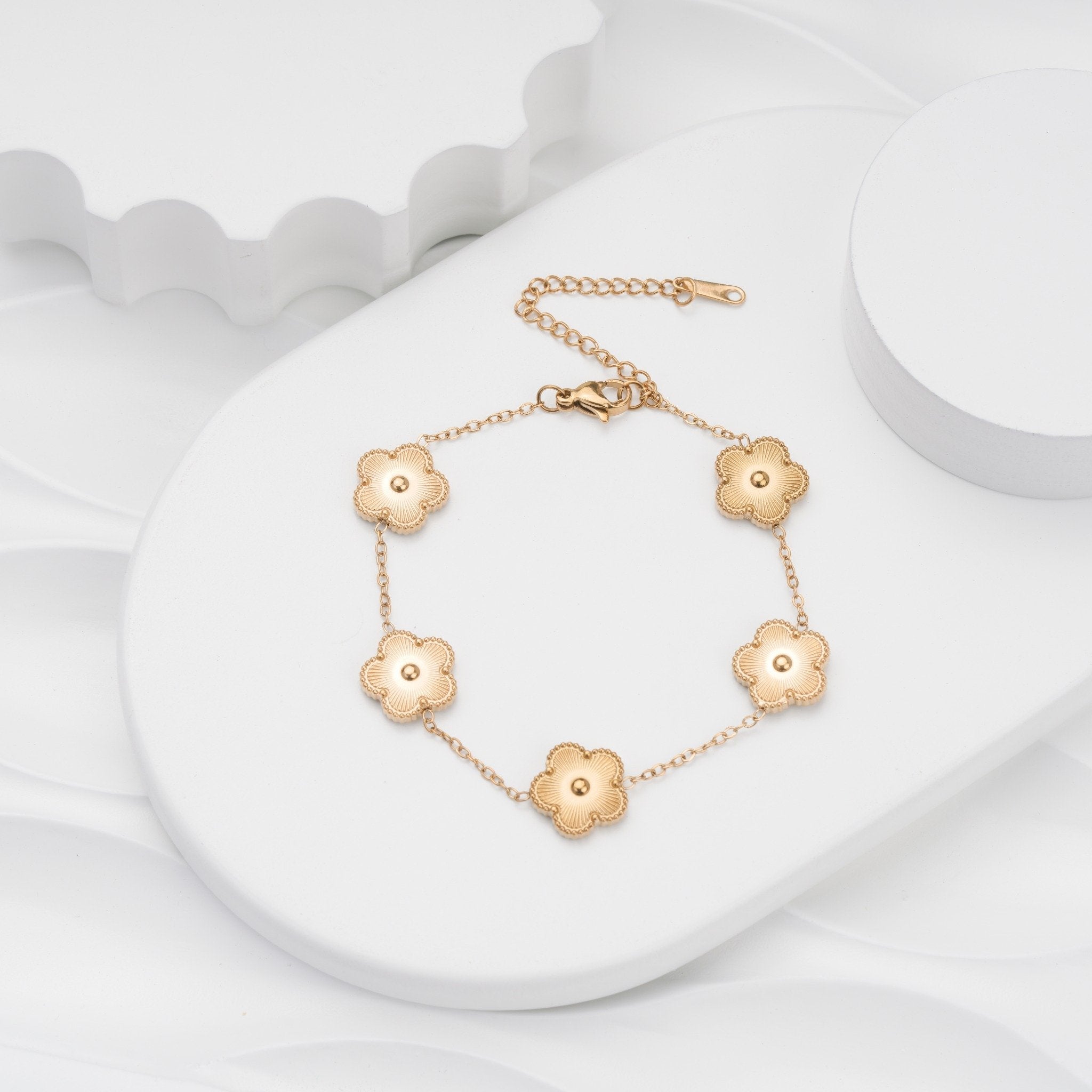Golden Bloom Bracelet