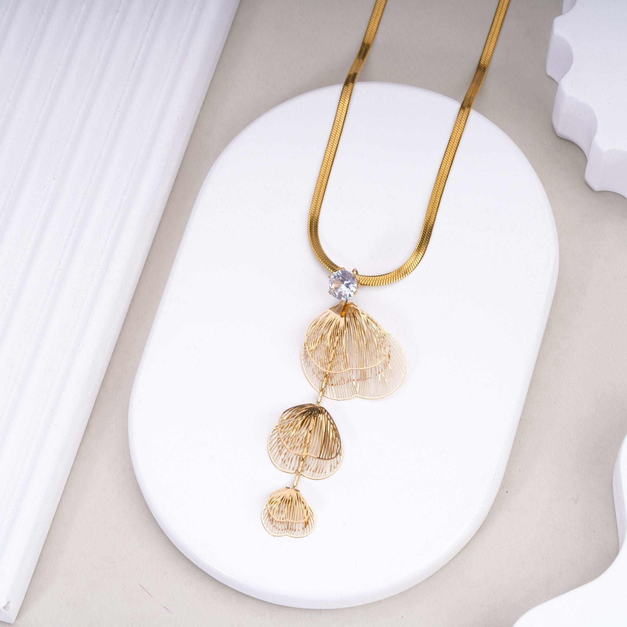 Aureva Drop Necklace
