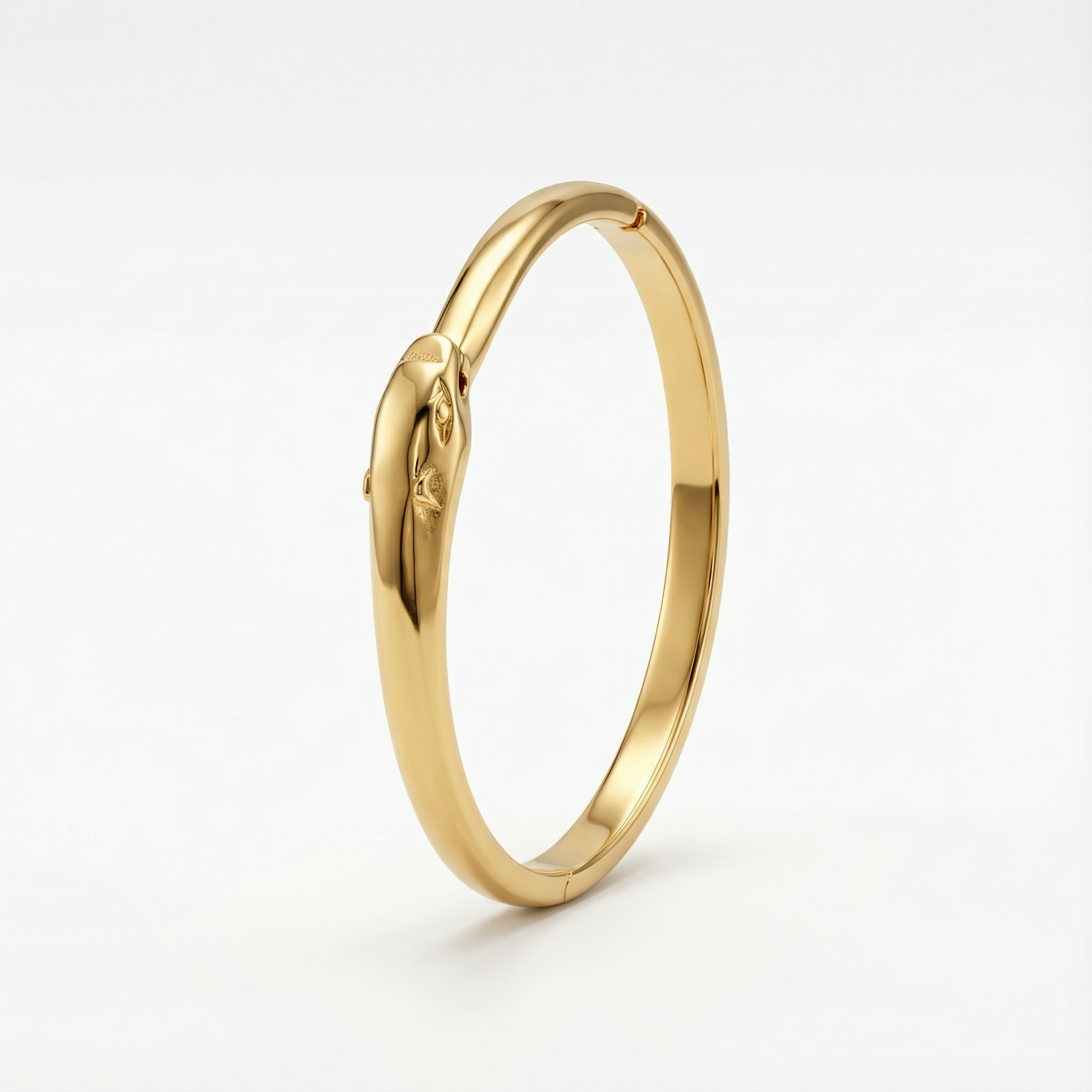 Royal Curve Gold Bracelet