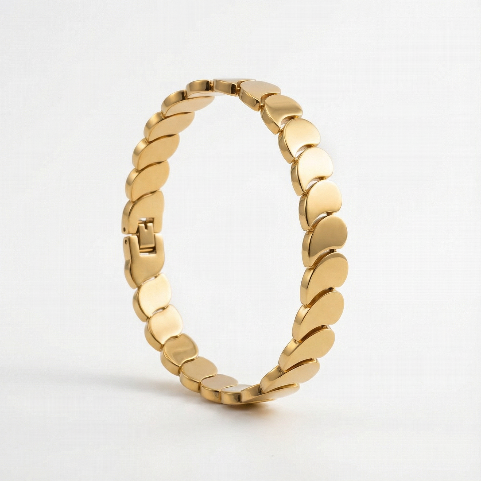 Golden Petal Link Bracelet