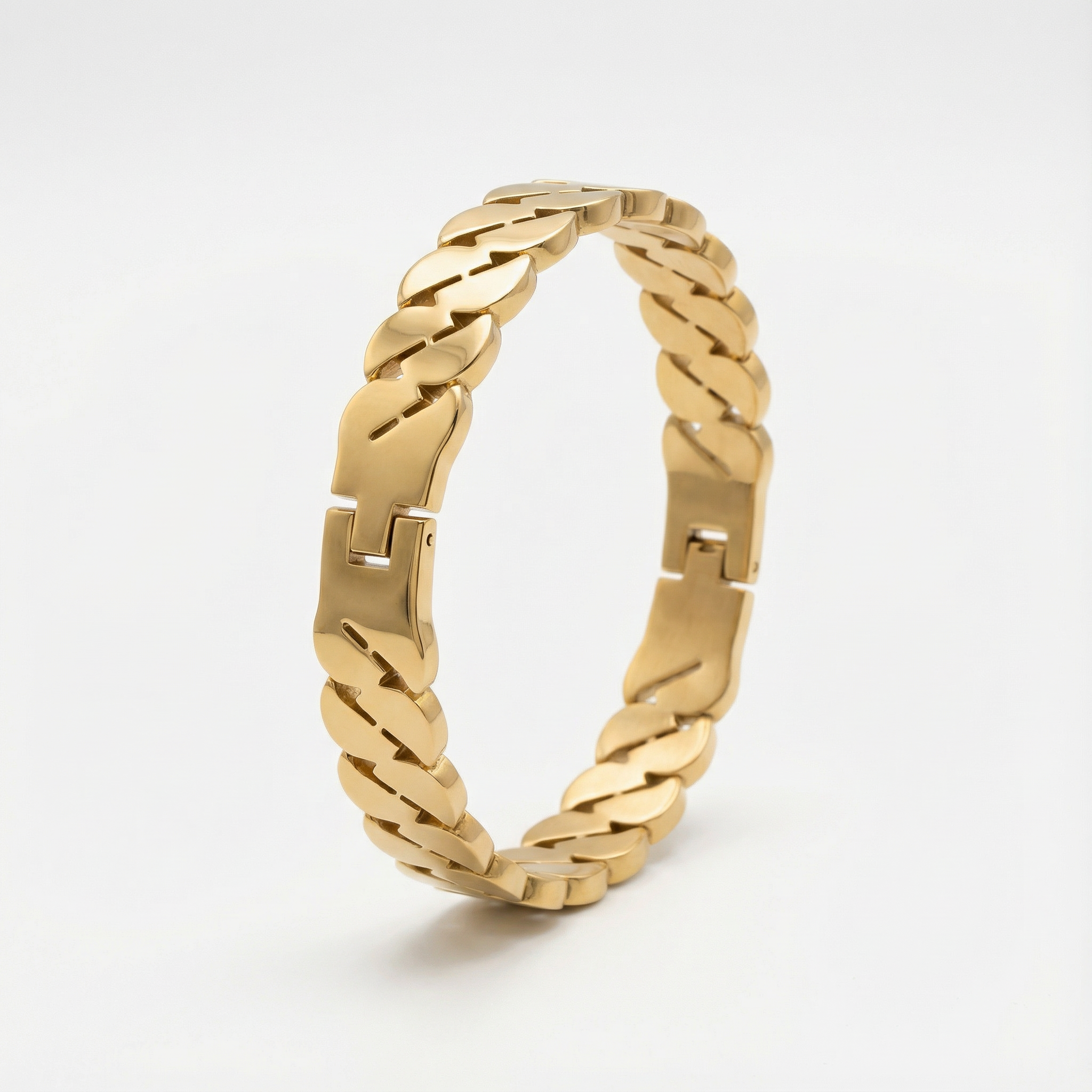 Titan Crest Chain Bracelet