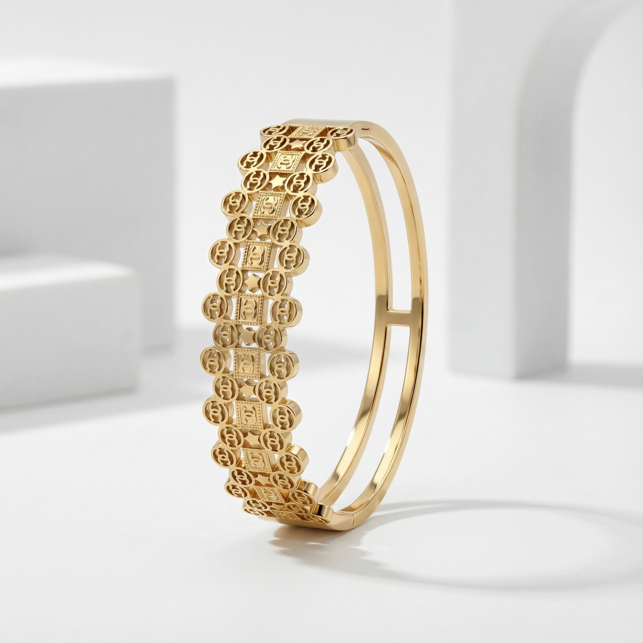Royal Link Gold Bracelet