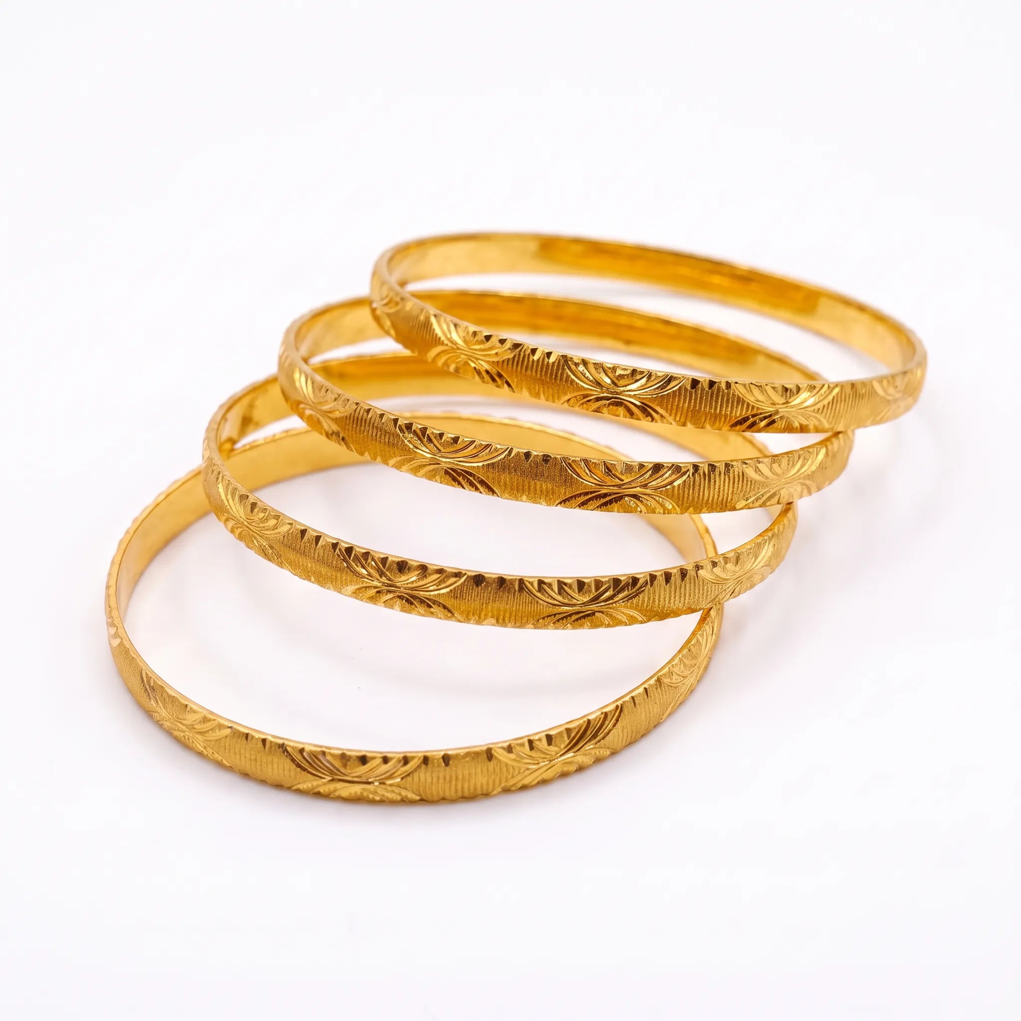 Celestia Crest Bangle