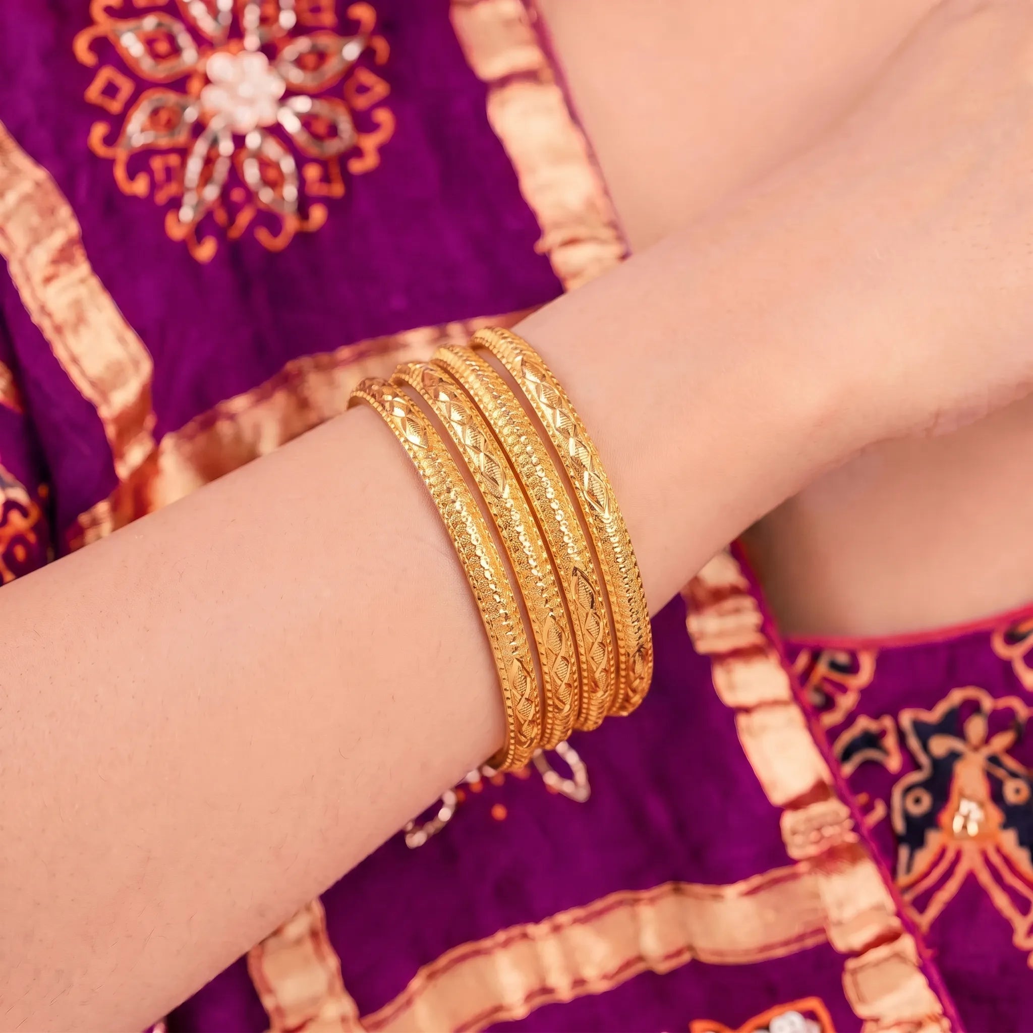 Lustra Weave Bangle